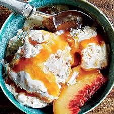Peach-Ice-Cream-Recipe:-A-Fruit-Treat-at-Home